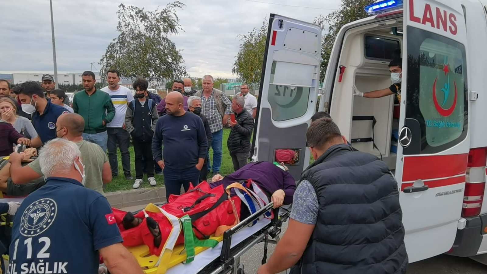 Bursa’da feci kaza kamerada; 5 yaralı