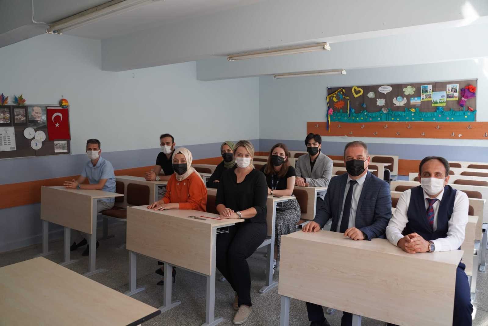 Vakıf üniversitesi ve Edirne Milli Eğitim Müdürlüğünden özel öğrencilere yeni sınıf
